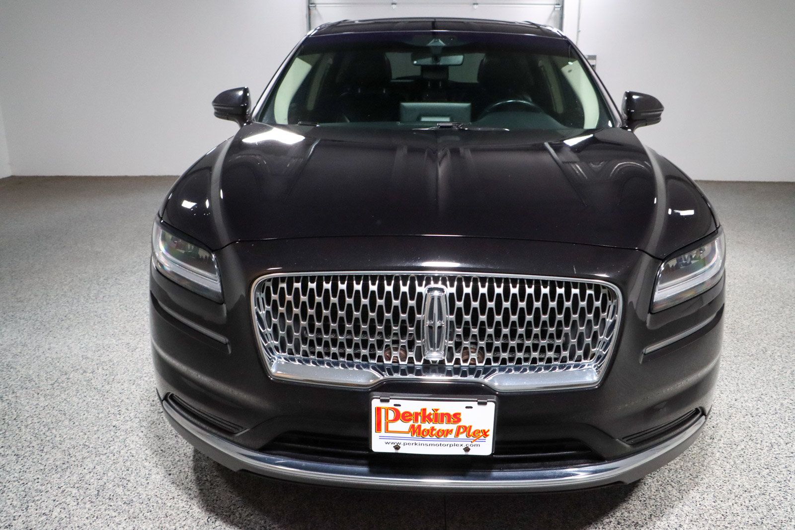 Used 2021 Lincoln Nautilus Reserve w/ Cargo Utility Package AWD/4WD image 4