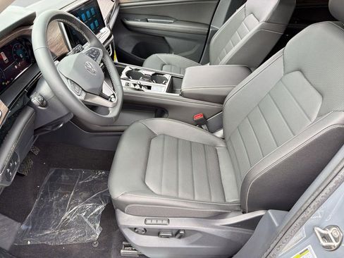 New 2026 Volkswagen Atlas SEL AWD/4WD image 5