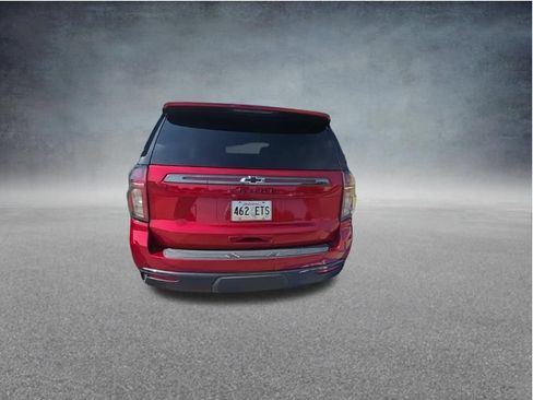 Used 2021 Chevrolet Tahoe Z71 w/ Luxury Package AWD/4WD image 6