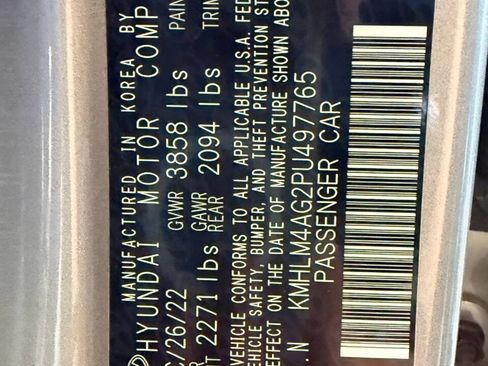 Used 2023 Hyundai Elantra SEL w/ Cargo Package FWD image 29