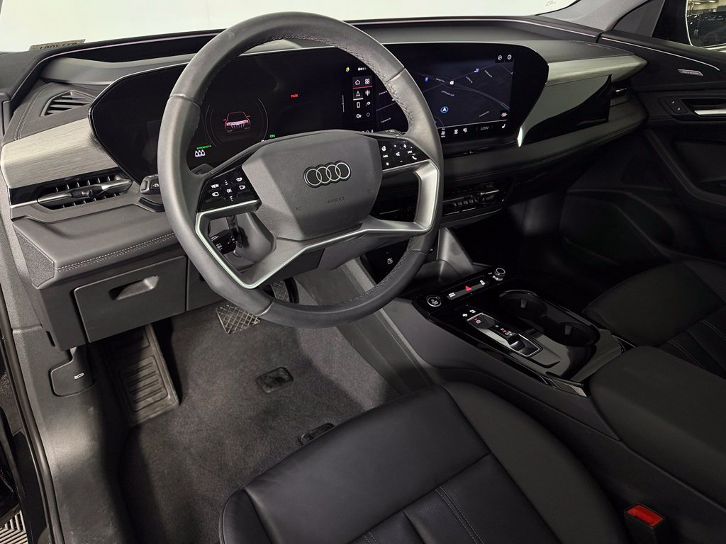 Used 2025 Audi Q6 e-tron Premium Plus w/ Premium Plus RWD image 13