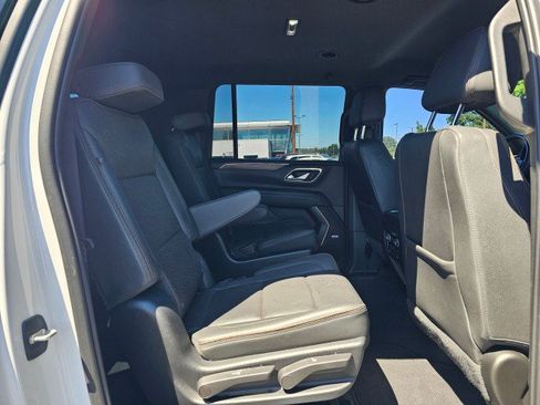 Used 2022 Chevrolet Suburban High Country w/ Max Trailering Package AWD/4WD image 13