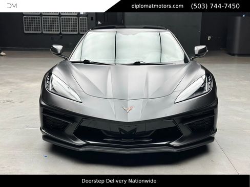 Used 2022 Chevrolet Corvette Stingray Coupe w/ Z51 Performance Package image 11