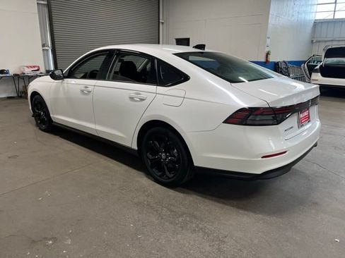 Used 2025 Honda Accord SE image 5
