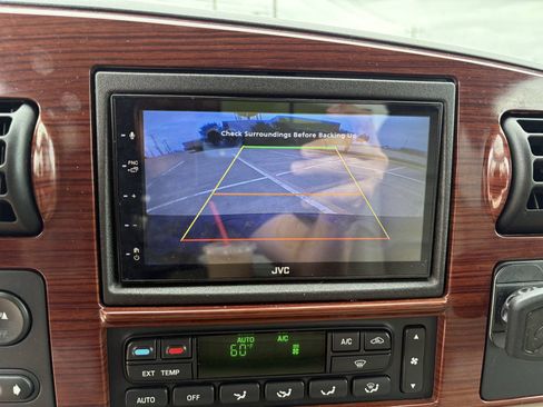 Used 2005 Ford F350 Lariat AWD/4WD image 18