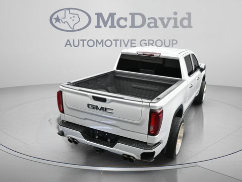 Used 2023 GMC Sierra 1500 Denali Ultimate AWD/4WD image 39