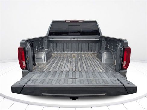 Used 2022 GMC Sierra 1500 SLT w/ SLT Premium Package image 10