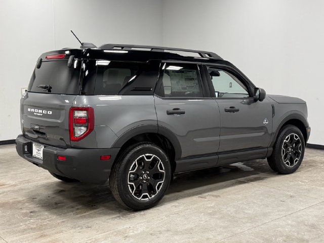 Used 2026 Ford Bronco Sport Outer Banks w/ Outer Banks Tech Package+ AWD/4WD image 8