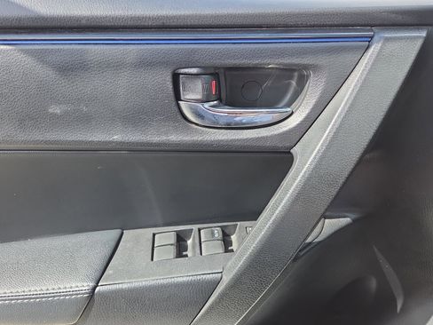 Used 2019 Toyota Corolla SE image 34