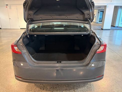 Used 2025 Toyota Camry LE image 30