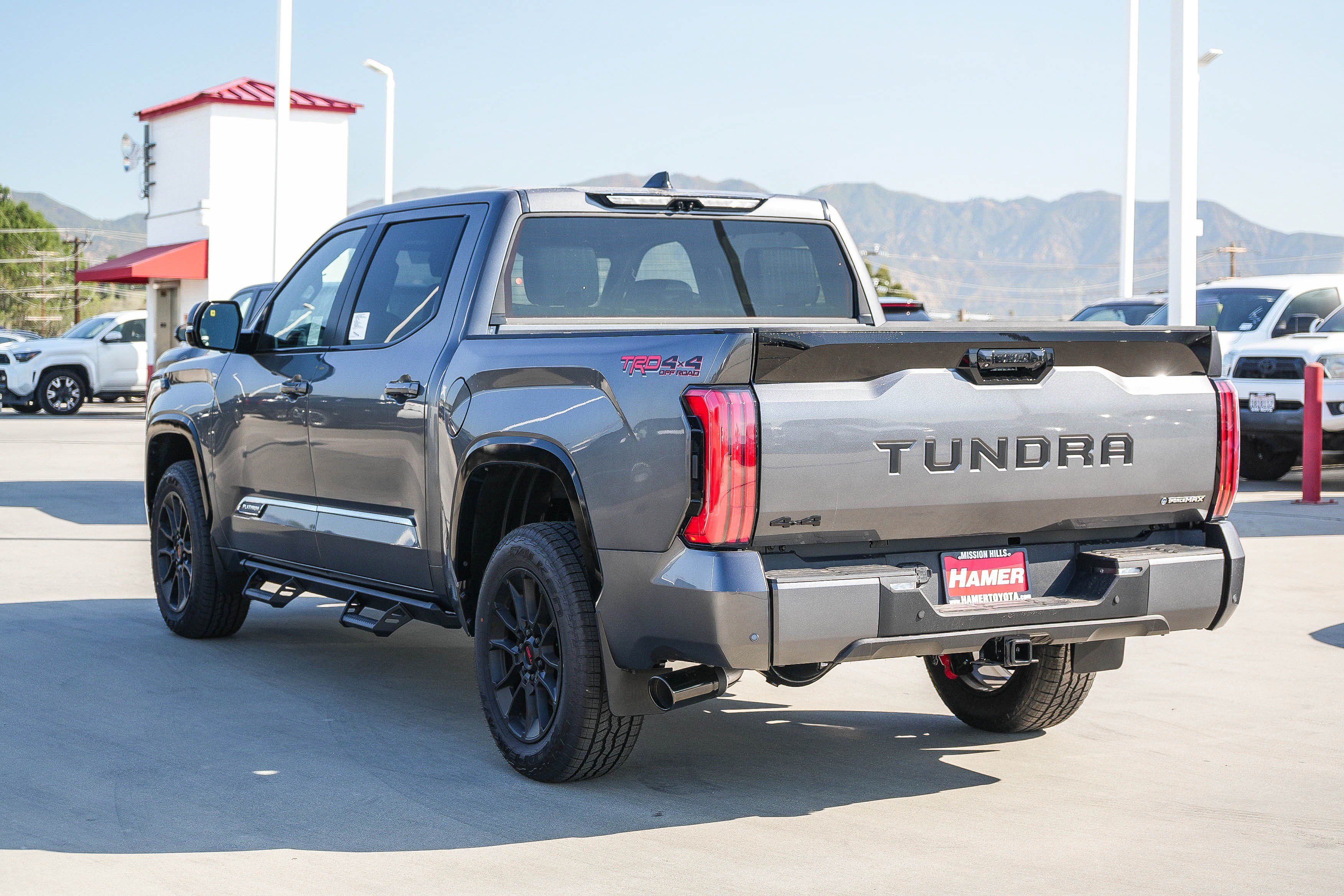 New 2026 Toyota Tundra Platinum w/ TRD Off-Road Package AWD/4WD image 9