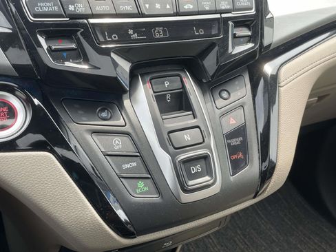 Used 2024 Honda Odyssey Touring image 31