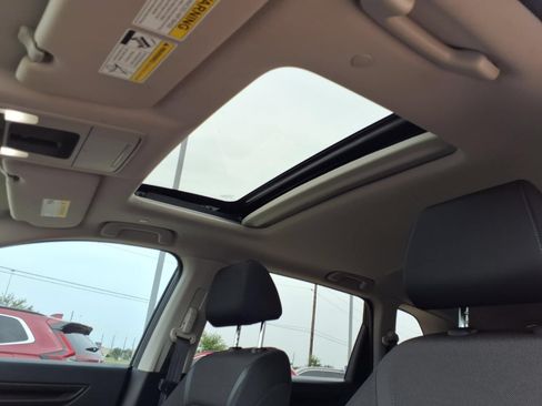 Used 2025 Honda CR-V EX image 10