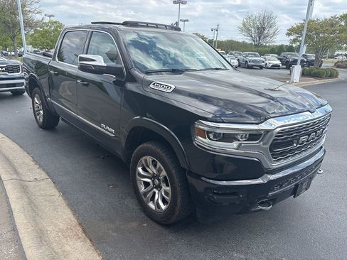 Used 2024 RAM 1500 Limited image 2