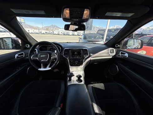 Used 2015 Jeep Grand Cherokee SRT w/ Trailer Tow Group IV image 17