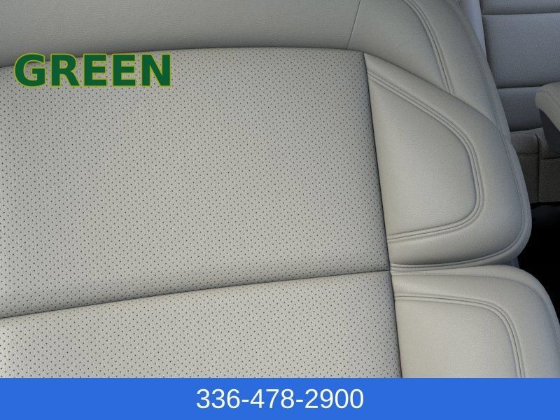 Used 2026 Lincoln Navigator L Reserve AWD/4WD image 16