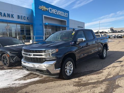Used 2022 Chevrolet Silverado 1500 LT image 1