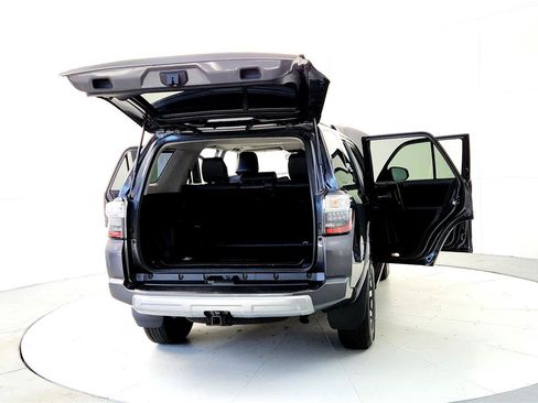 Certified 2023 Toyota 4Runner TRD Off-Road Premium image 11