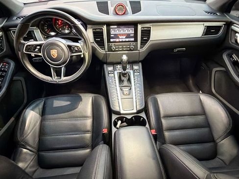 Used 2017 Porsche Macan GTS w/ Premium Package Plus image 15