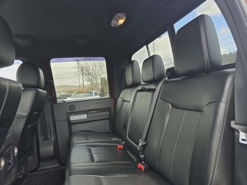 Used 2016 Ford F350 Lariat w/ Lariat Interior Package image 14