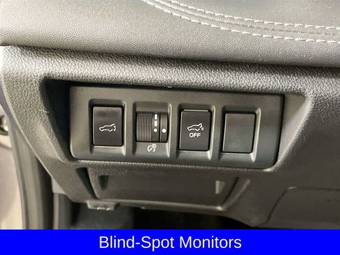 Used 2020 Subaru Outback Touring XT image 12