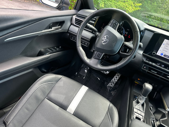 Certified 2026 Toyota Camry SE FWD image 24