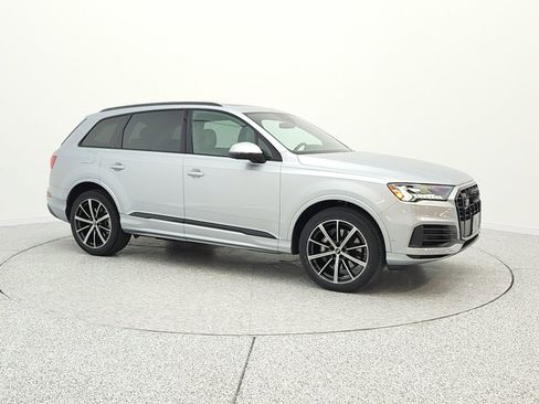 Used 2023 Audi Q7 3.0T Premium Plus w/ Premium Plus Package image 3