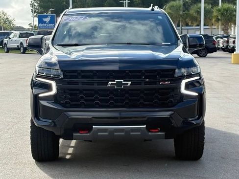 Used 2024 Chevrolet Tahoe Z71 w/ Luxury Package AWD/4WD image 8