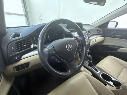 Used 2017 Acura ILX image 12