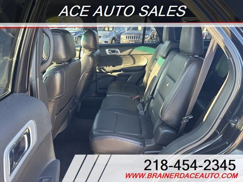 Used 2014 Ford Explorer XLT w/ Equipment Group 202A image 7