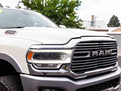Used 2020 RAM 3500 Laramie AWD/4WD image 29