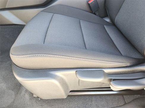 New 2025 Chevrolet Colorado W/T image 18