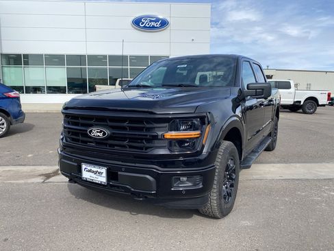 New 2026 Ford F150 XLT w/ Equipment Group 302A MID image 15