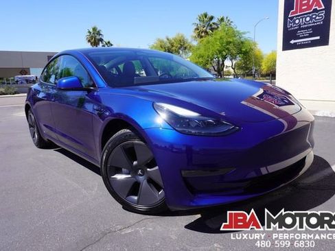 Used 2023 Tesla Model 3 Standard Range image 14