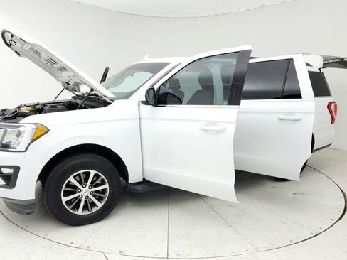 Used 2020 Ford Expedition Max XLT image 11