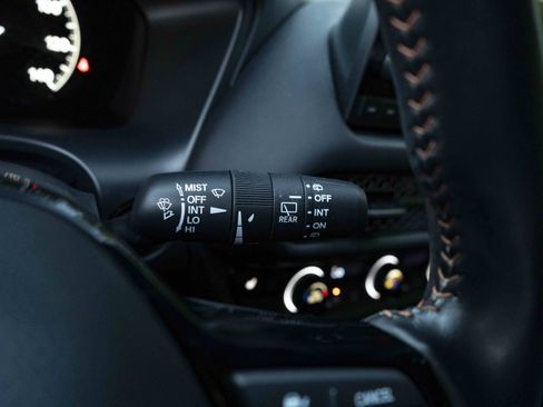 Used 2025 Honda HR-V Sport image 25
