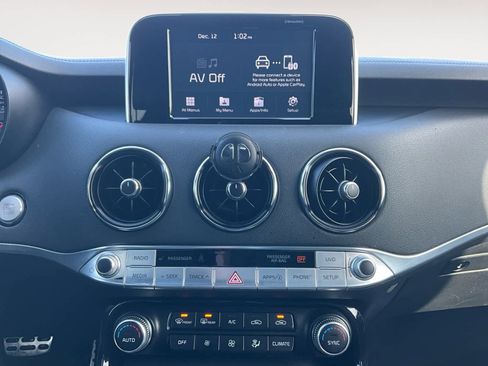 Used 2021 Kia Stinger GT image 13