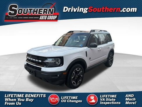 Used 2022 Ford Bronco Sport Outer Banks w/ Tech Package image 1