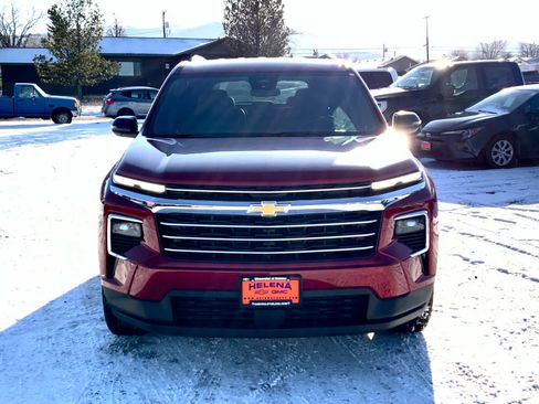 New 2026 Chevrolet Traverse LT w/ LPO, Floor Liner Package image 8