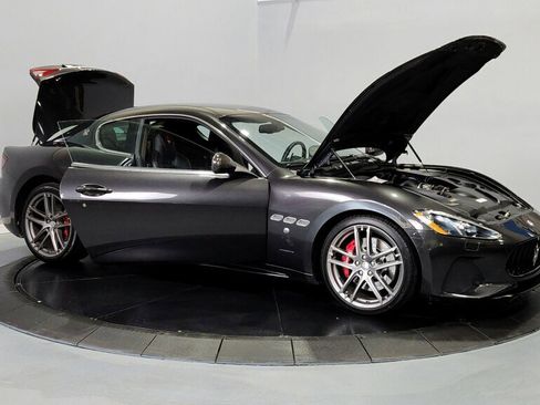 Used 2018 Maserati GranTurismo Sport image 1