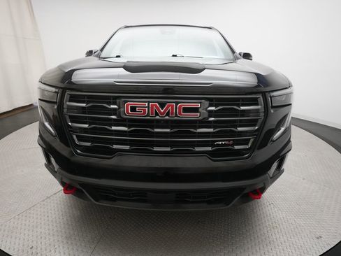 Used 2024 GMC Acadia AT4 w/ Luxury Package AWD/4WD image 11