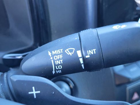 Certified 2025 Toyota Camry SE image 34