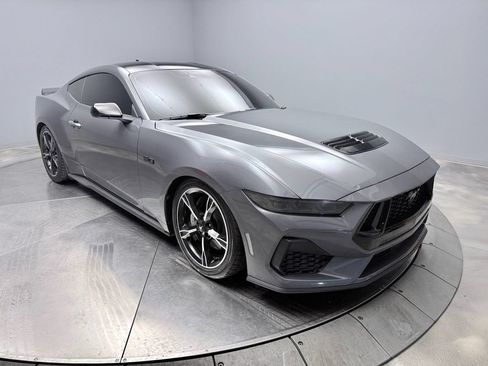 Used 2025 Ford Mustang GT RWD image 3