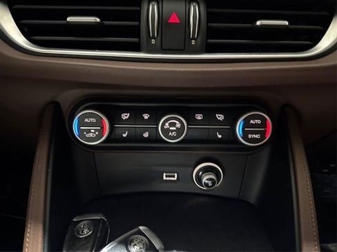 Used 2019 Alfa Romeo Stelvio Sport w/ Cold Weather Package image 27