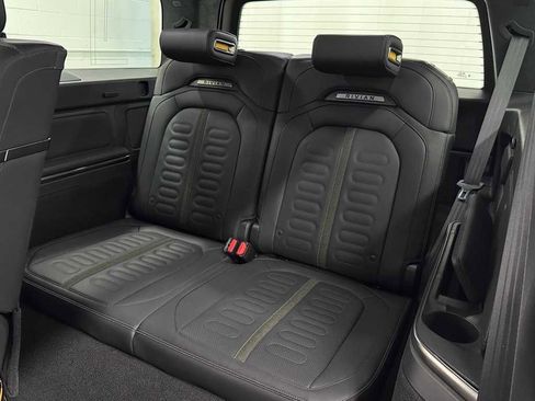 Used 2024 Rivian R1S Adventure image 17