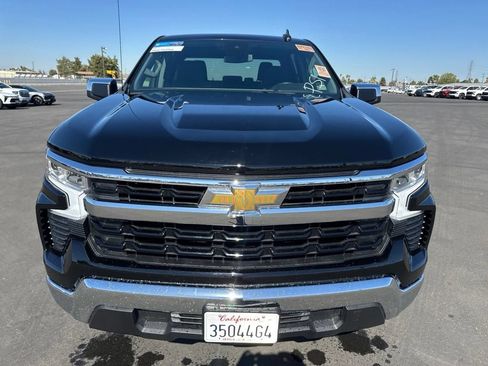 Used 2025 Chevrolet Silverado 1500 LT RWD image 30