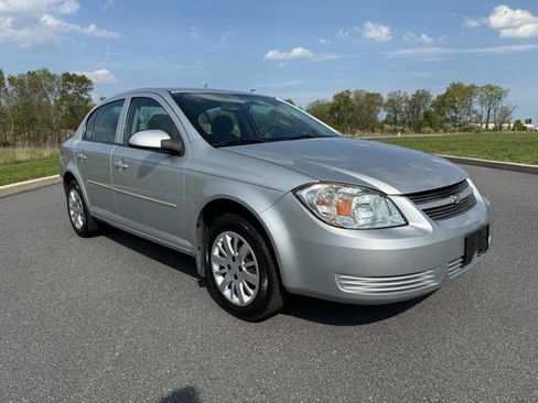 Used 2010 Chevrolet Cobalt LT FWD image 3