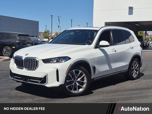 Used 2024 BMW X5 xDrive40i w/ Premium Package AWD/4WD image 1