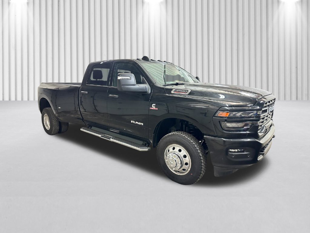 New 2026 RAM 3500 Big Horn AWD/4WD image 2