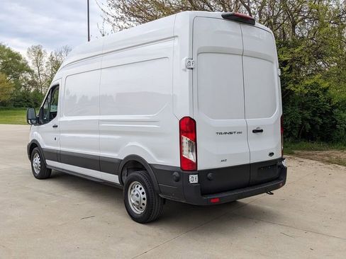 Used 2024 Ford Transit 250 148 High Roof AWD w/ Interior Upgrade Package image 5